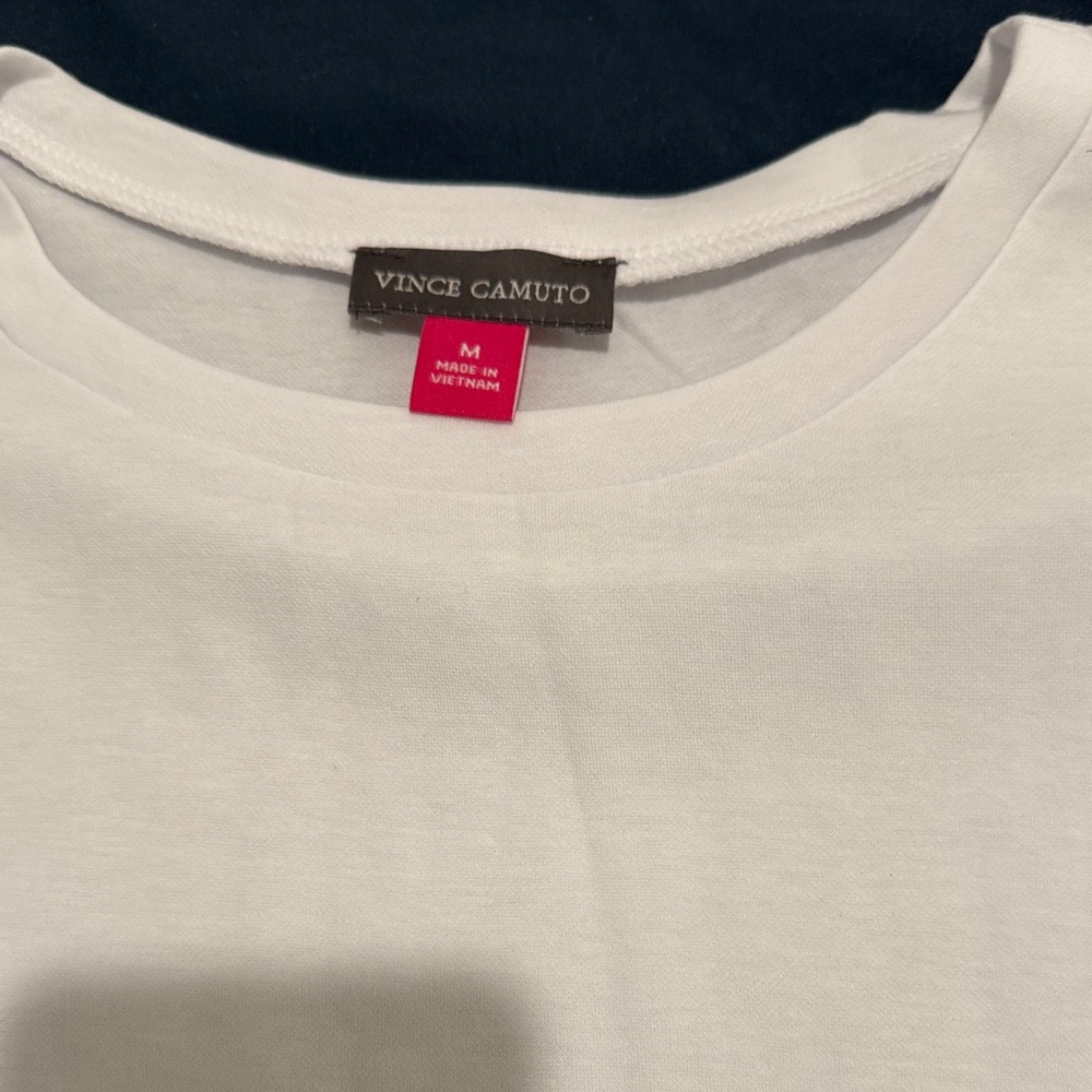 Vince Camuto White Tee with Gold Trim Sleeves | Size M | NWT - Picture 4 of 7